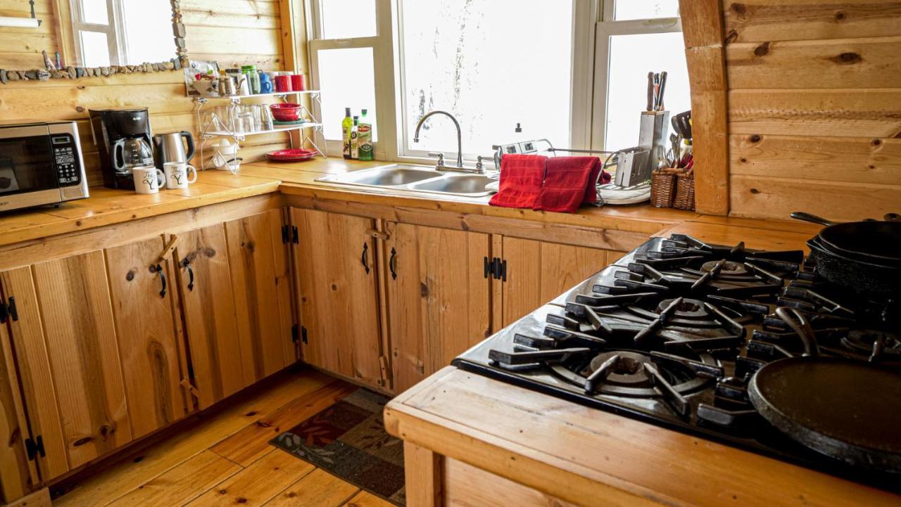 Aubin Sky Lodging At The Yl Ranch Savery Екстериор снимка