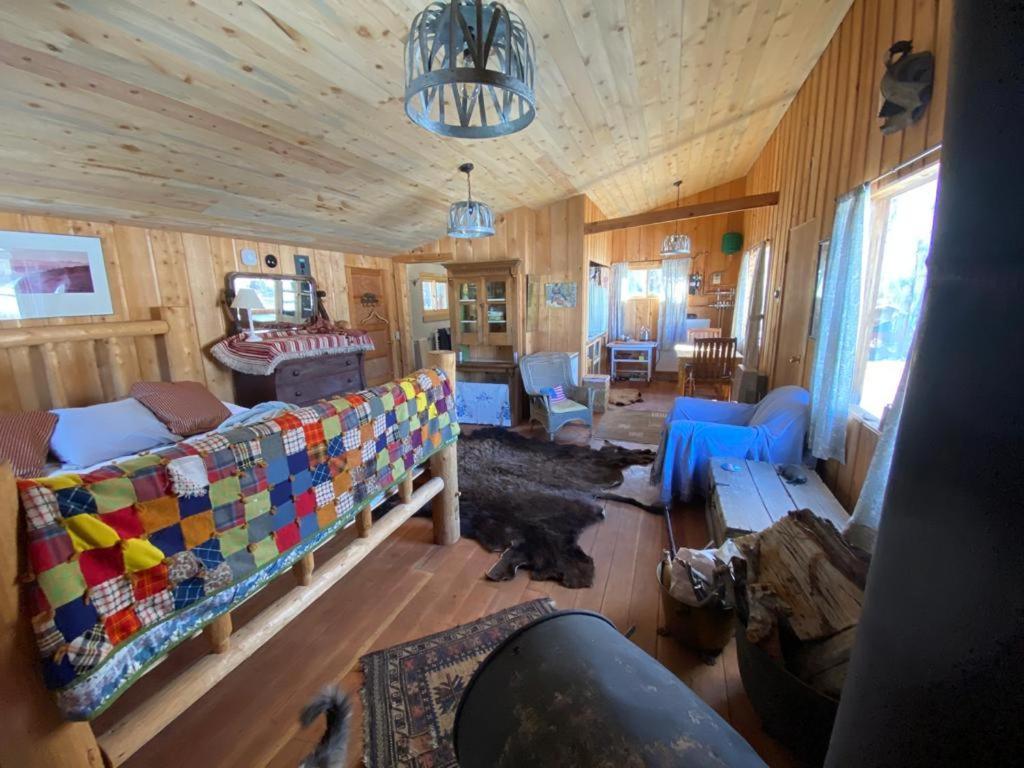 Aubin Sky Lodging At The Yl Ranch Savery Екстериор снимка