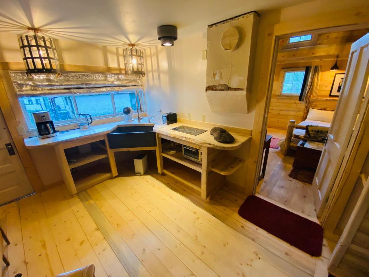 Aubin Sky Lodging At The Yl Ranch Savery Екстериор снимка