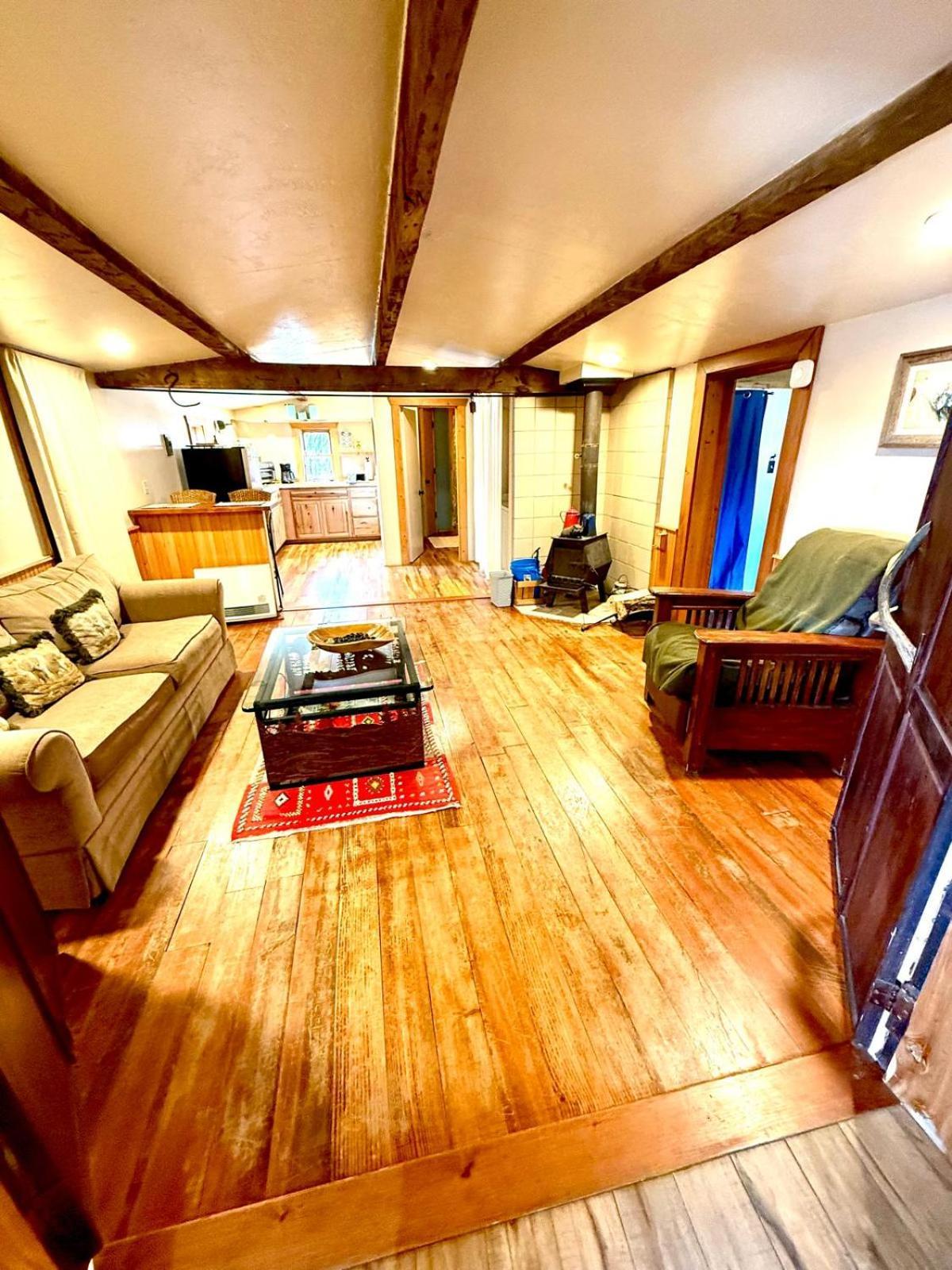 Aubin Sky Lodging At The Yl Ranch Savery Екстериор снимка