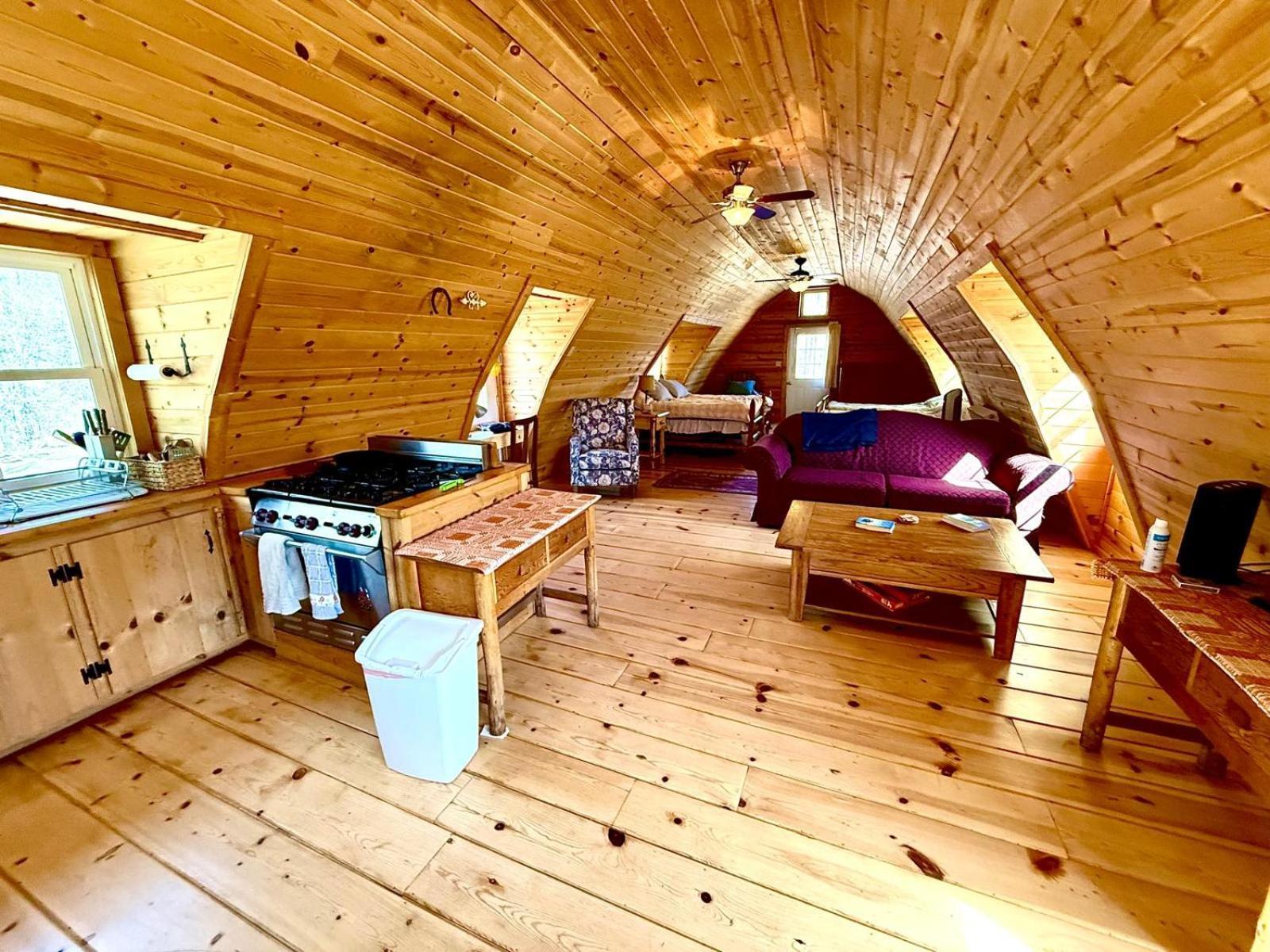 Aubin Sky Lodging At The Yl Ranch Savery Екстериор снимка